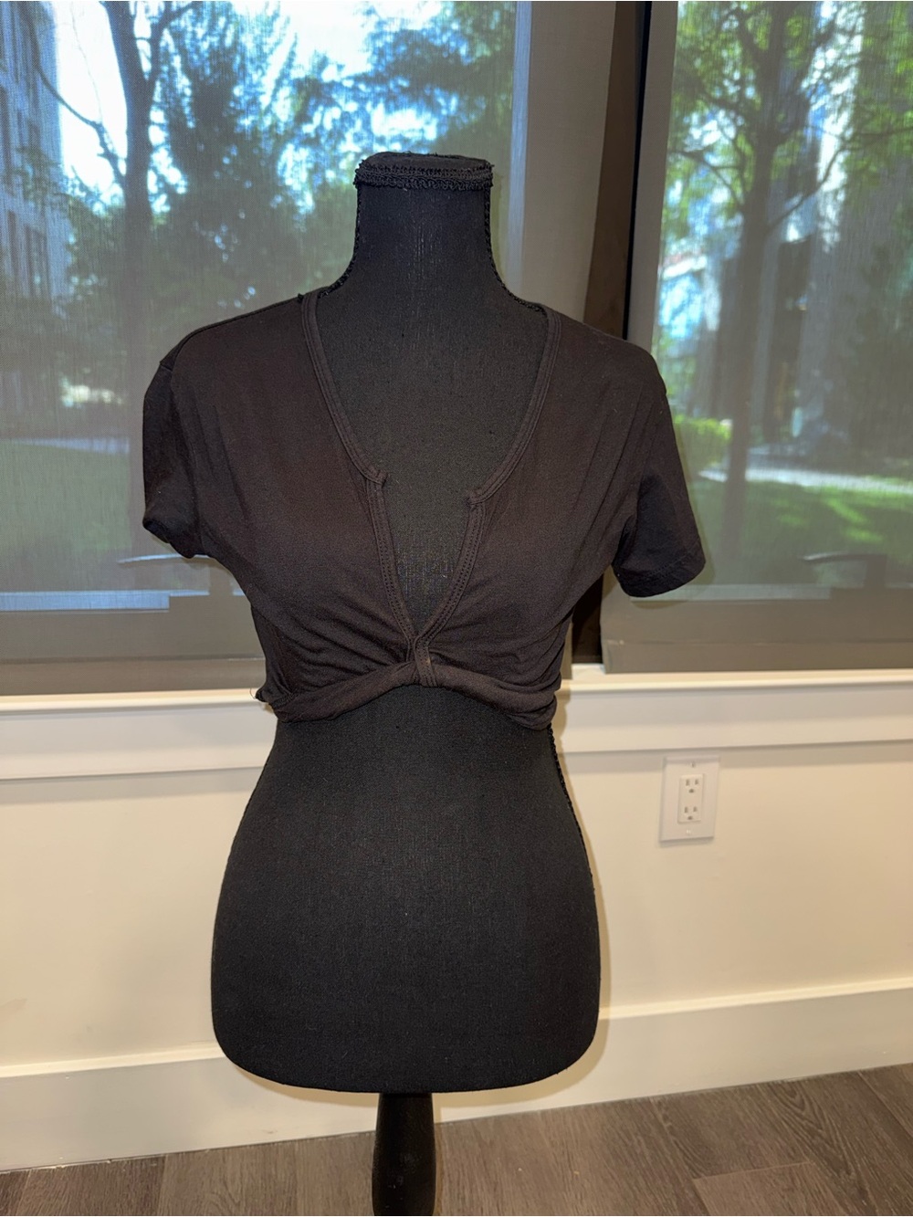 Missguided Black Knot-Front Crop Top